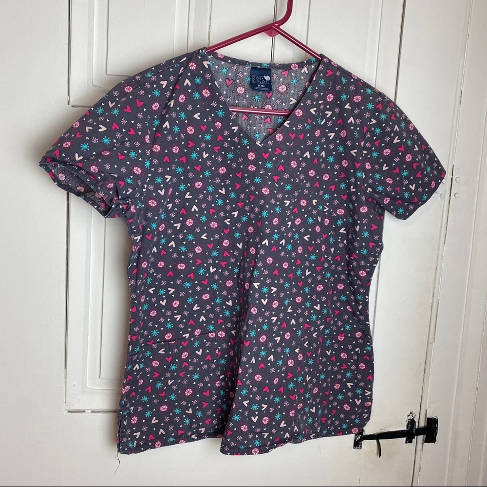 Zoe+Chloe Scrub Top Size Medium